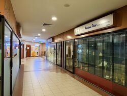 Furama City Centre Singapore (D1), Retail #592470441
